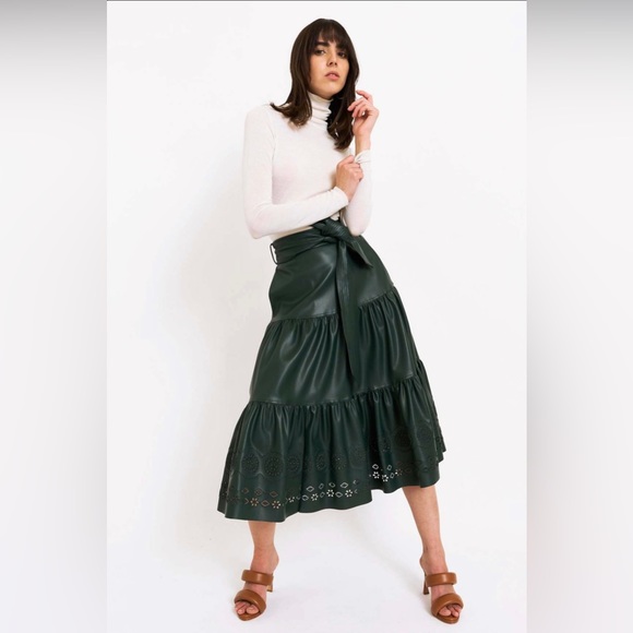 Christy Lynn vegan leather skirt. laser cut embroidery on hem, beautiful. - Picture 2 of 2